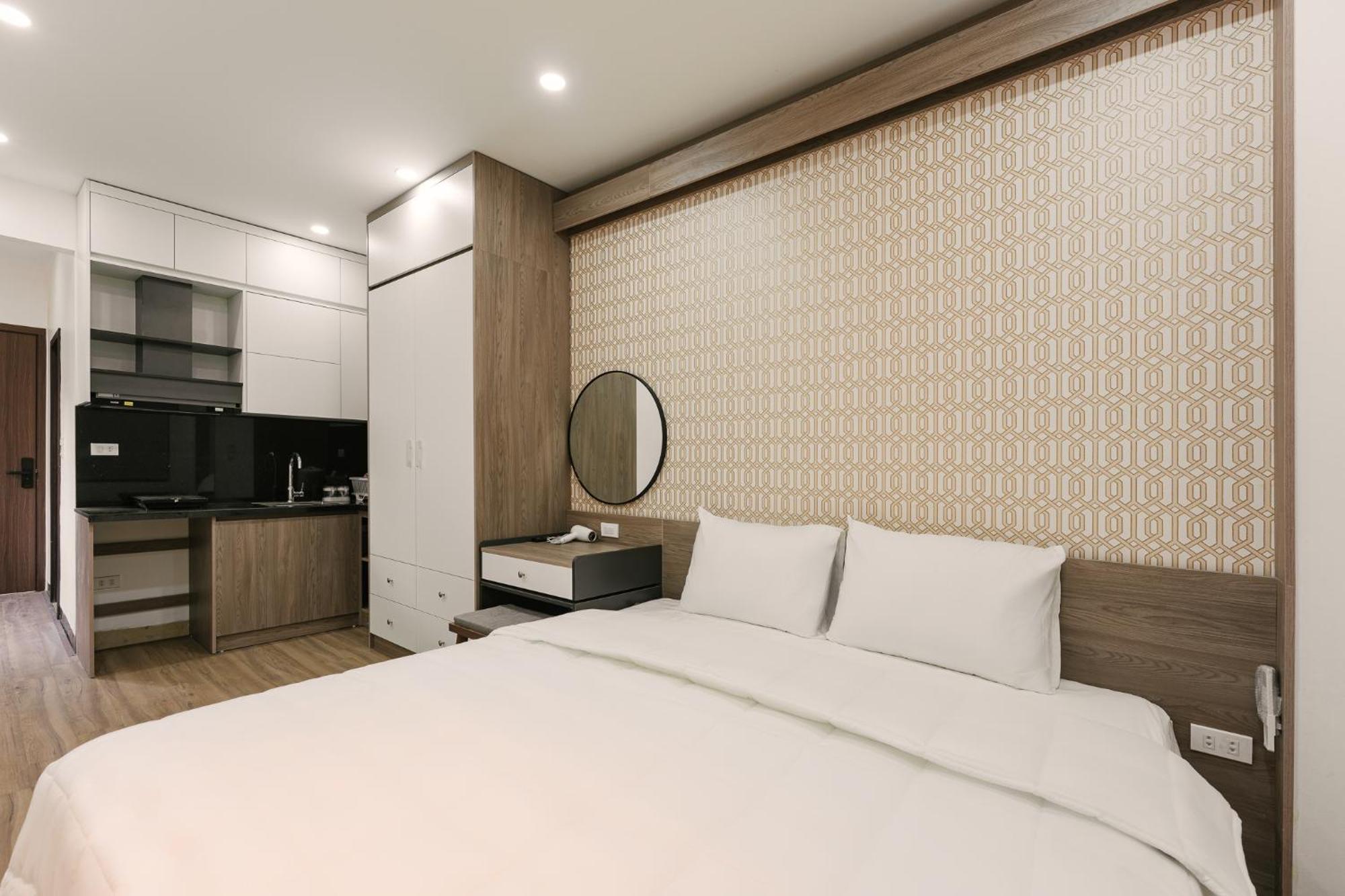 Delapong Hotel And Apartment Ha Noi Hanoi Luaran gambar